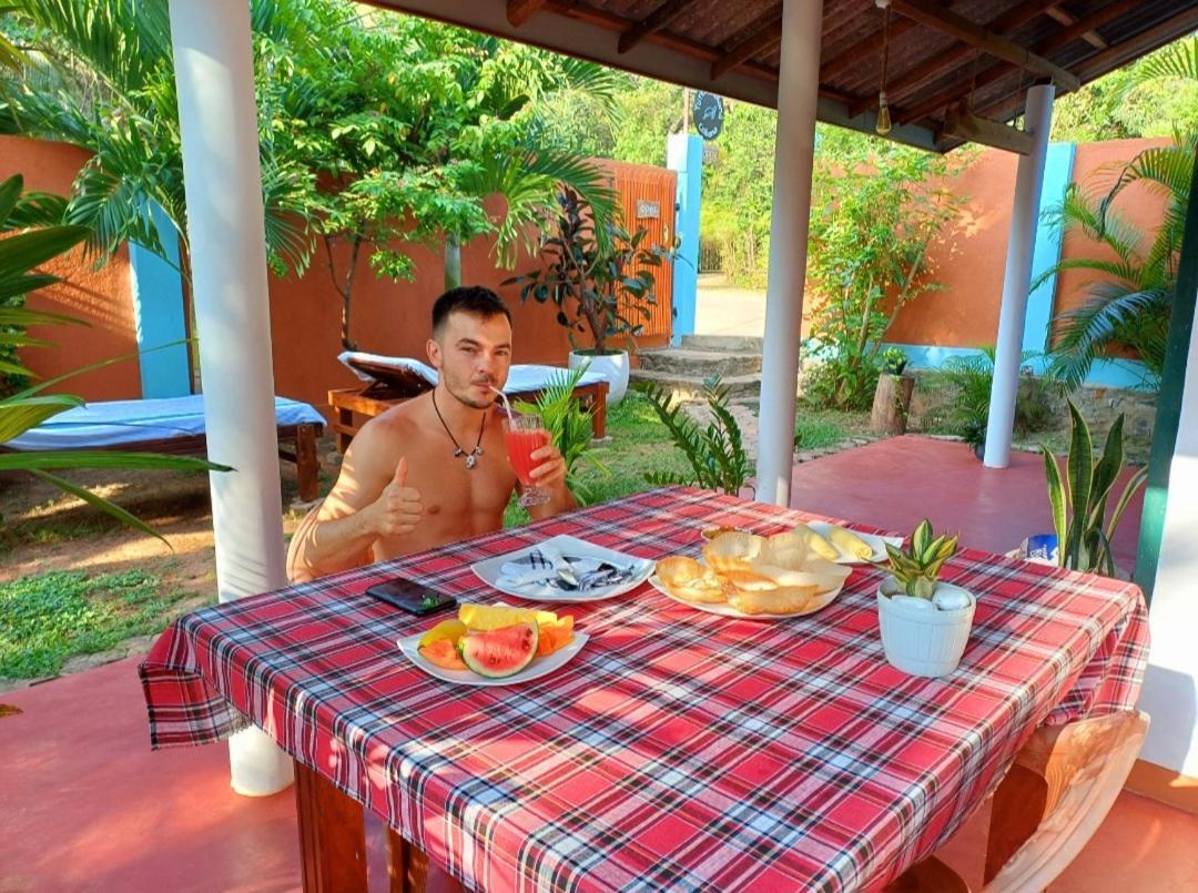 Turtle Island Cabana Tangalle Eksteriør billede